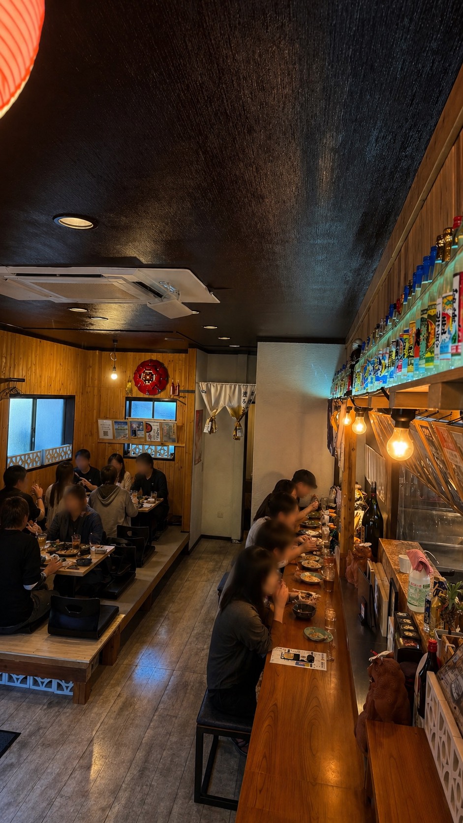 店内全景